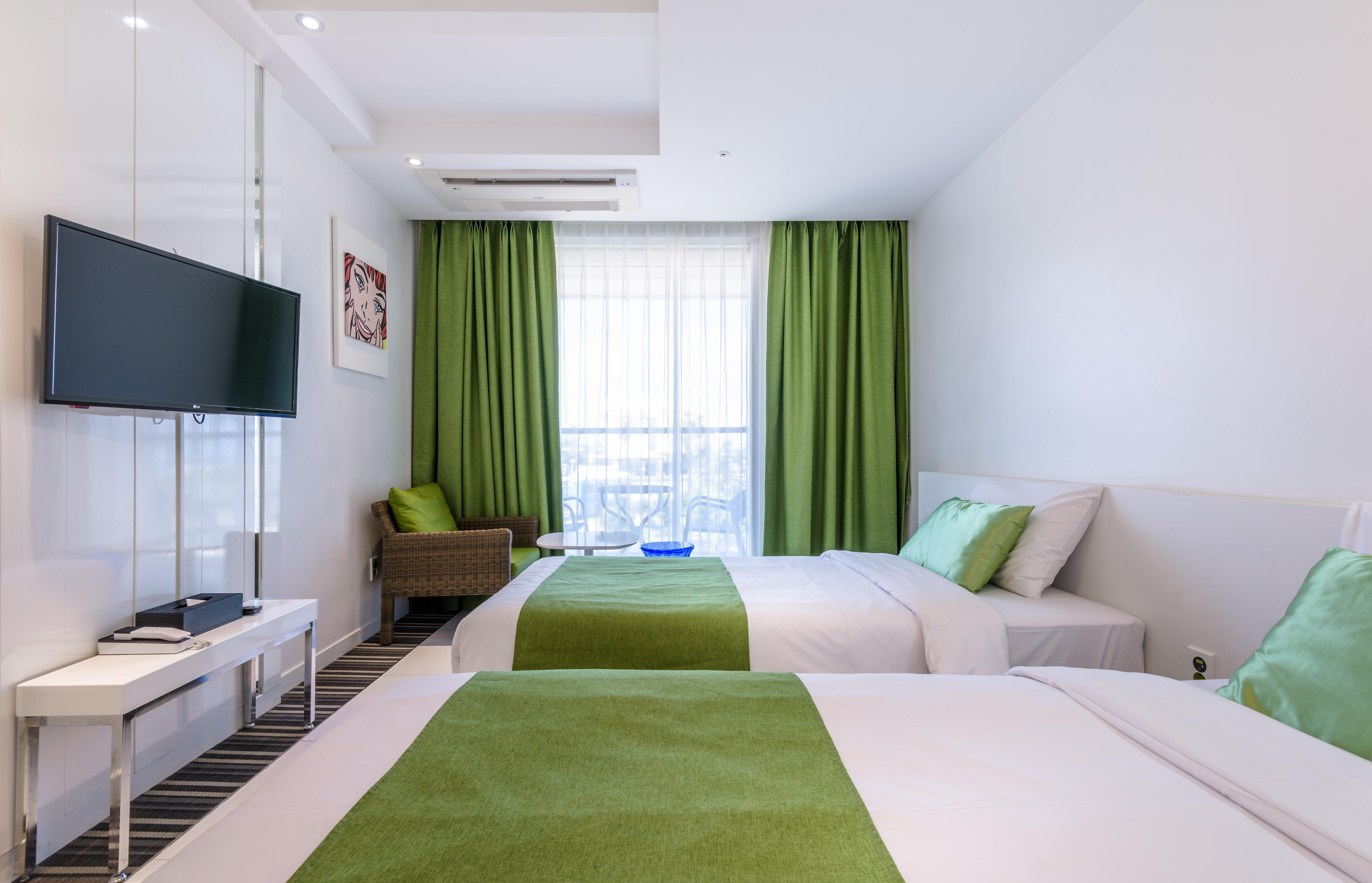 Aimi Jeju Beach Hotel Zewnętrze zdjęcie
