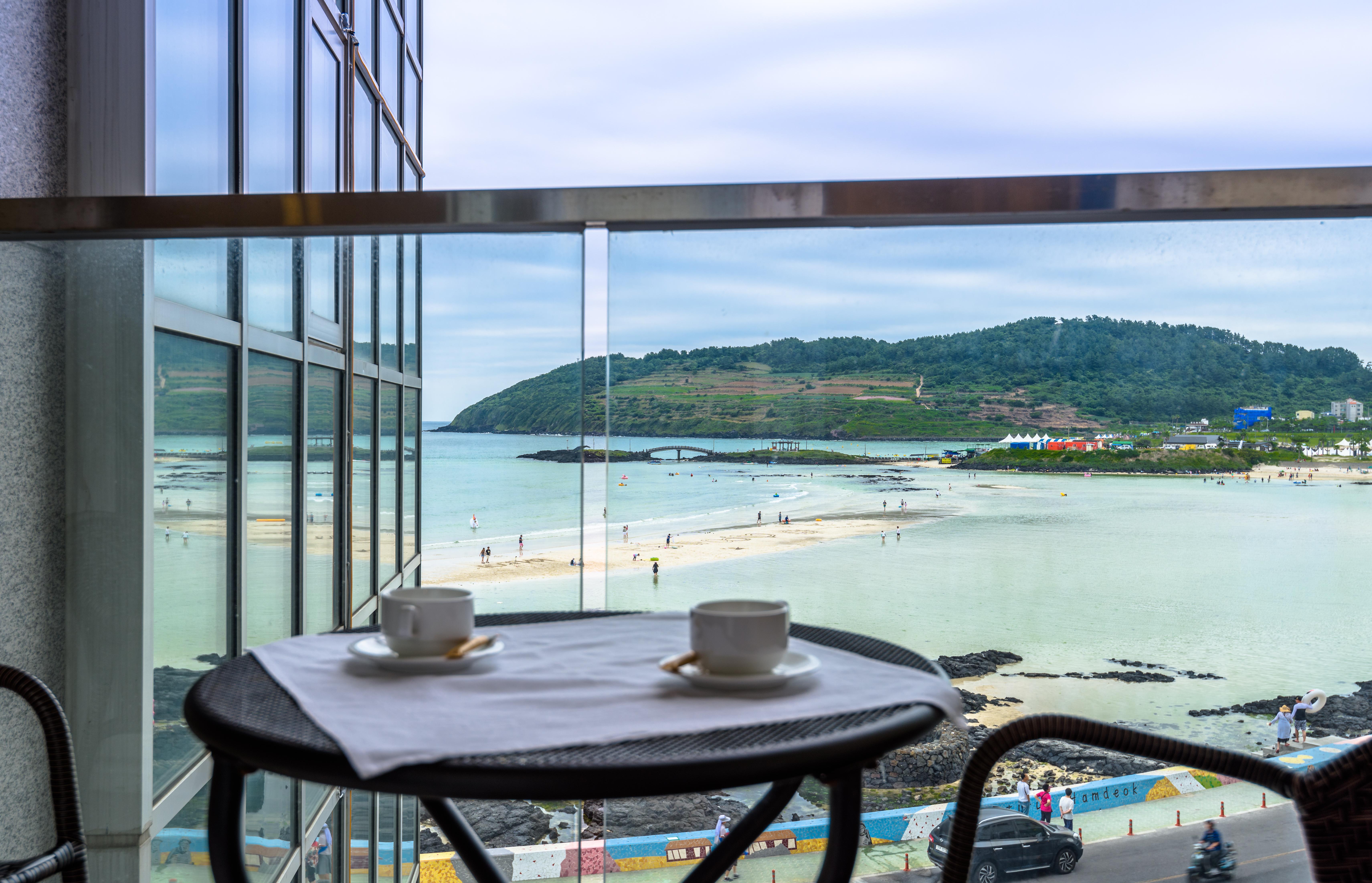 Aimi Jeju Beach Hotel Zewnętrze zdjęcie